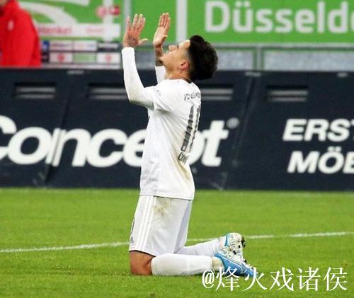 德甲-莱万破门库蒂尼奥传射 拜仁客场惊险取胜